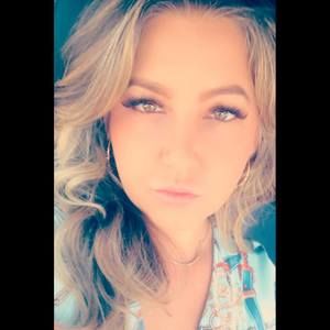 Meet your Posher, Lacey